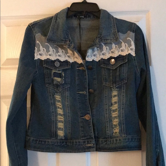 Jean Jacket Lace detail size***Medium*** - Picture 1 of 4